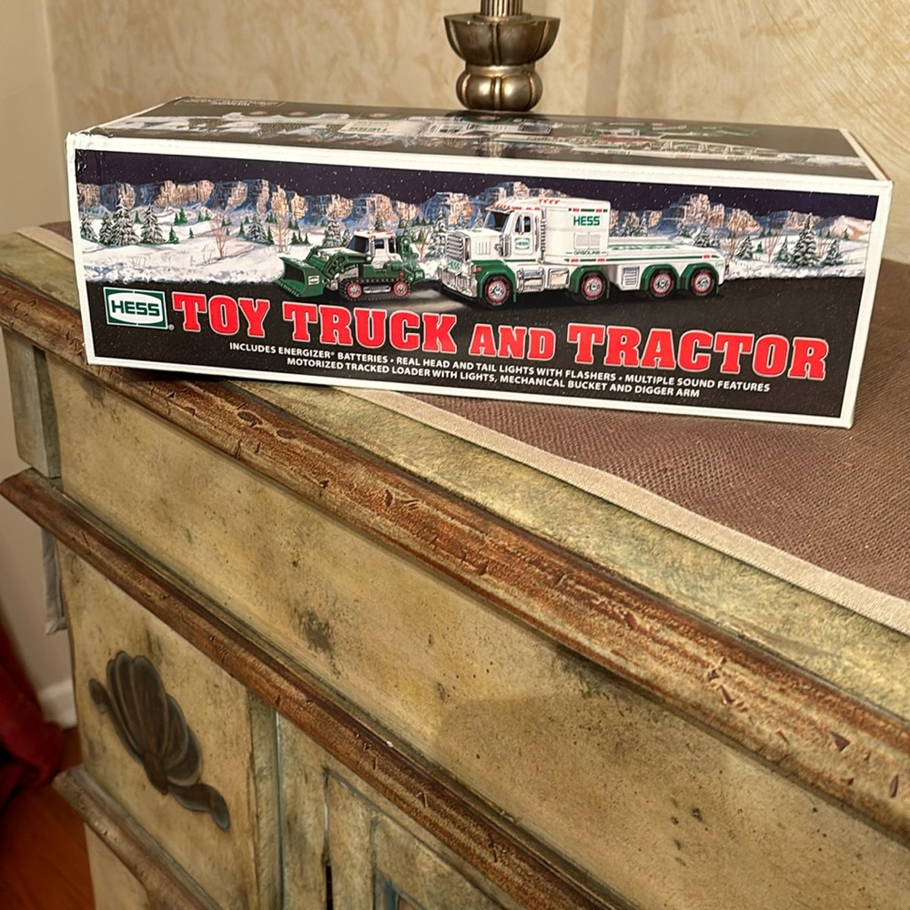 Hess 2013 Toy Truck & Tractor